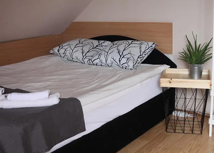 Mansarda בית אירוח